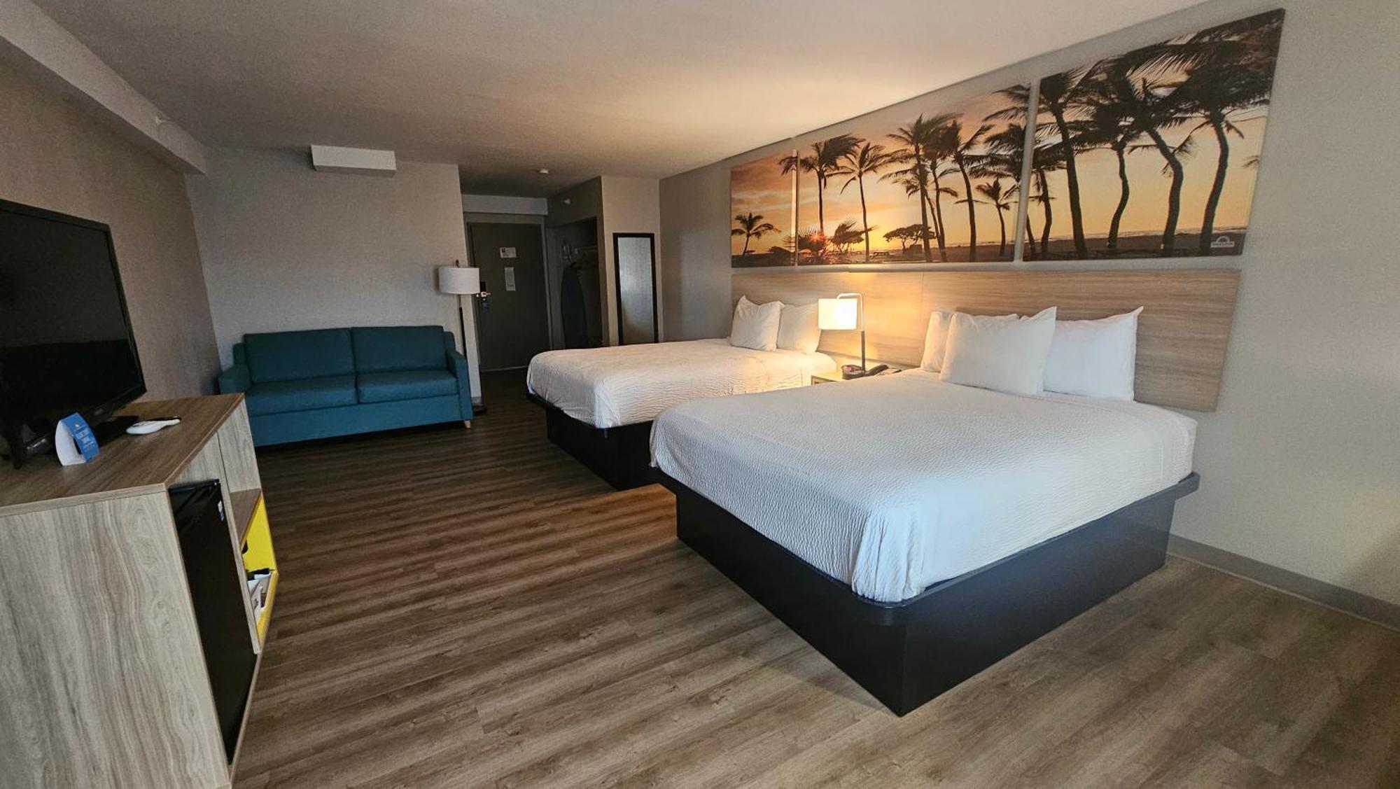 Days Inn & Suites By Wyndham Артижа Экстерьер фото