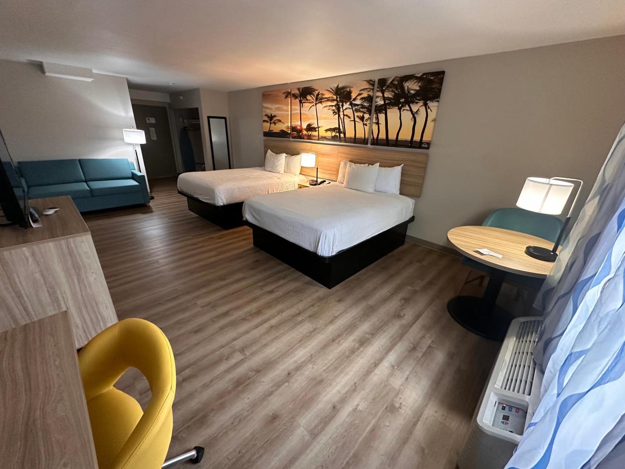 Days Inn & Suites By Wyndham Артижа Экстерьер фото