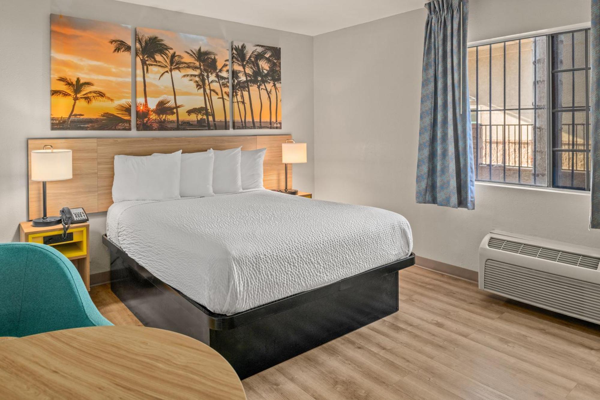 Days Inn & Suites By Wyndham Артижа Экстерьер фото